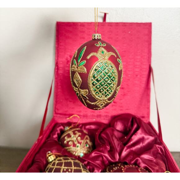 Frontgate Burgundy Glass Egg Ornaments Set of 4 EUC in Box - Picture 8 of 10